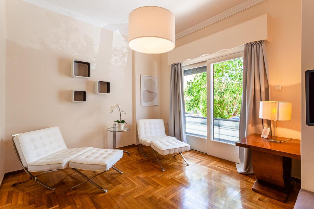 Kalamata A Home - Urban Garden Retreat Dış mekan fotoğraf