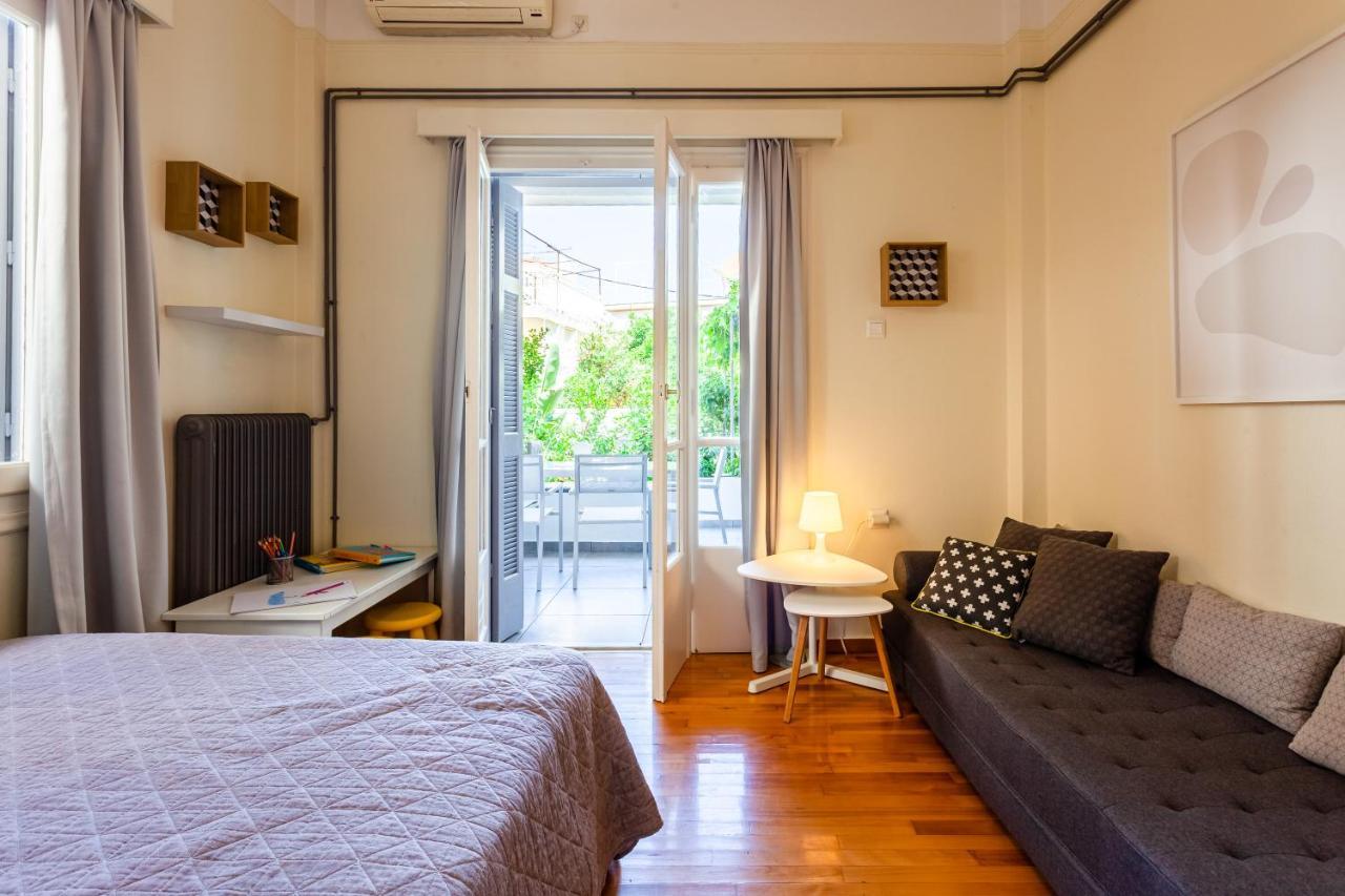 Kalamata A Home - Urban Garden Retreat Dış mekan fotoğraf