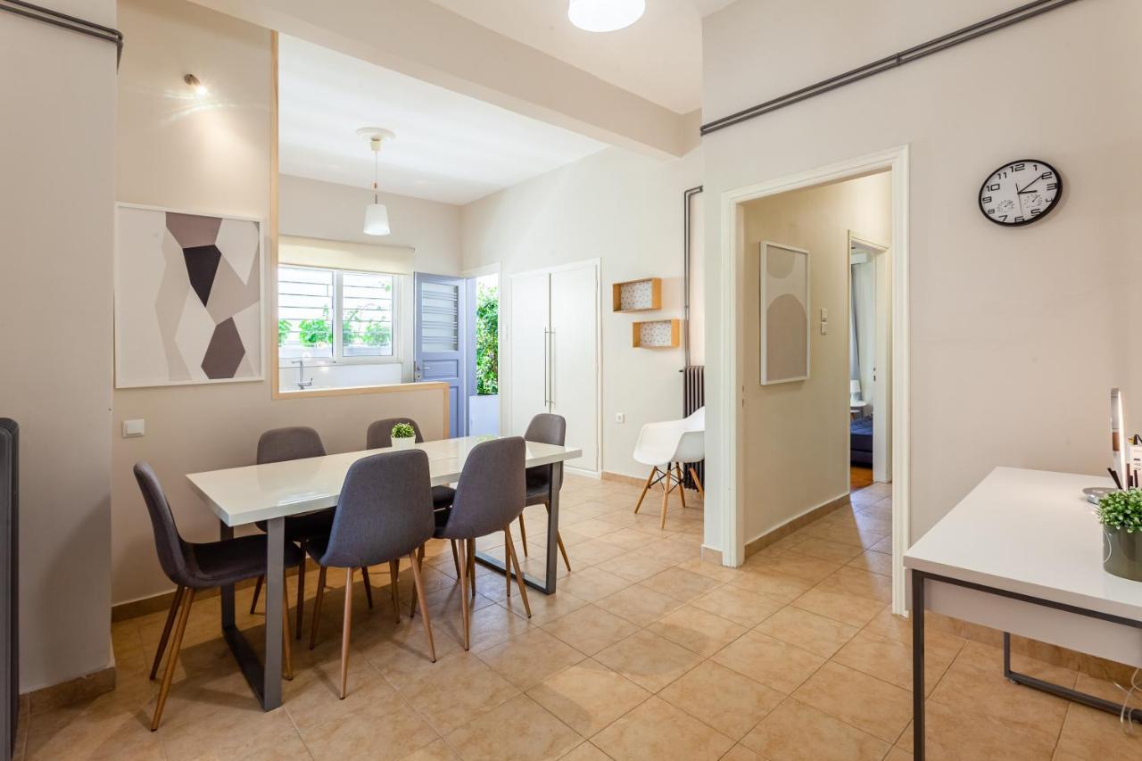 Kalamata A Home - Urban Garden Retreat Dış mekan fotoğraf