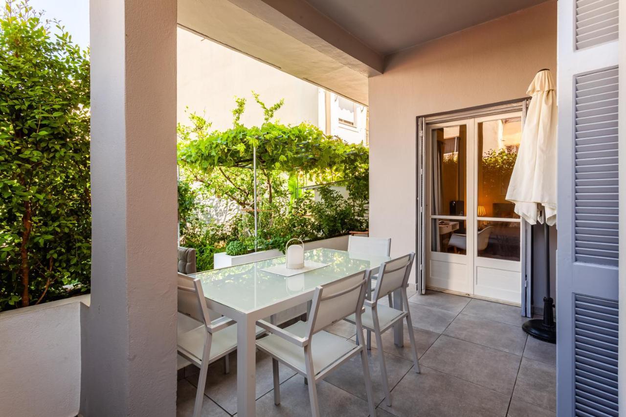 Kalamata A Home - Urban Garden Retreat Dış mekan fotoğraf